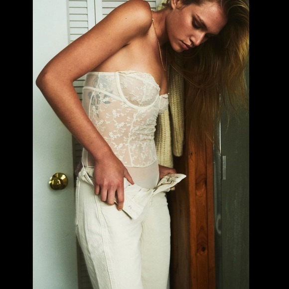 NWT ZARA Z1975 Straight Leg Slit Jeans Ecru - Picture 5 of 9